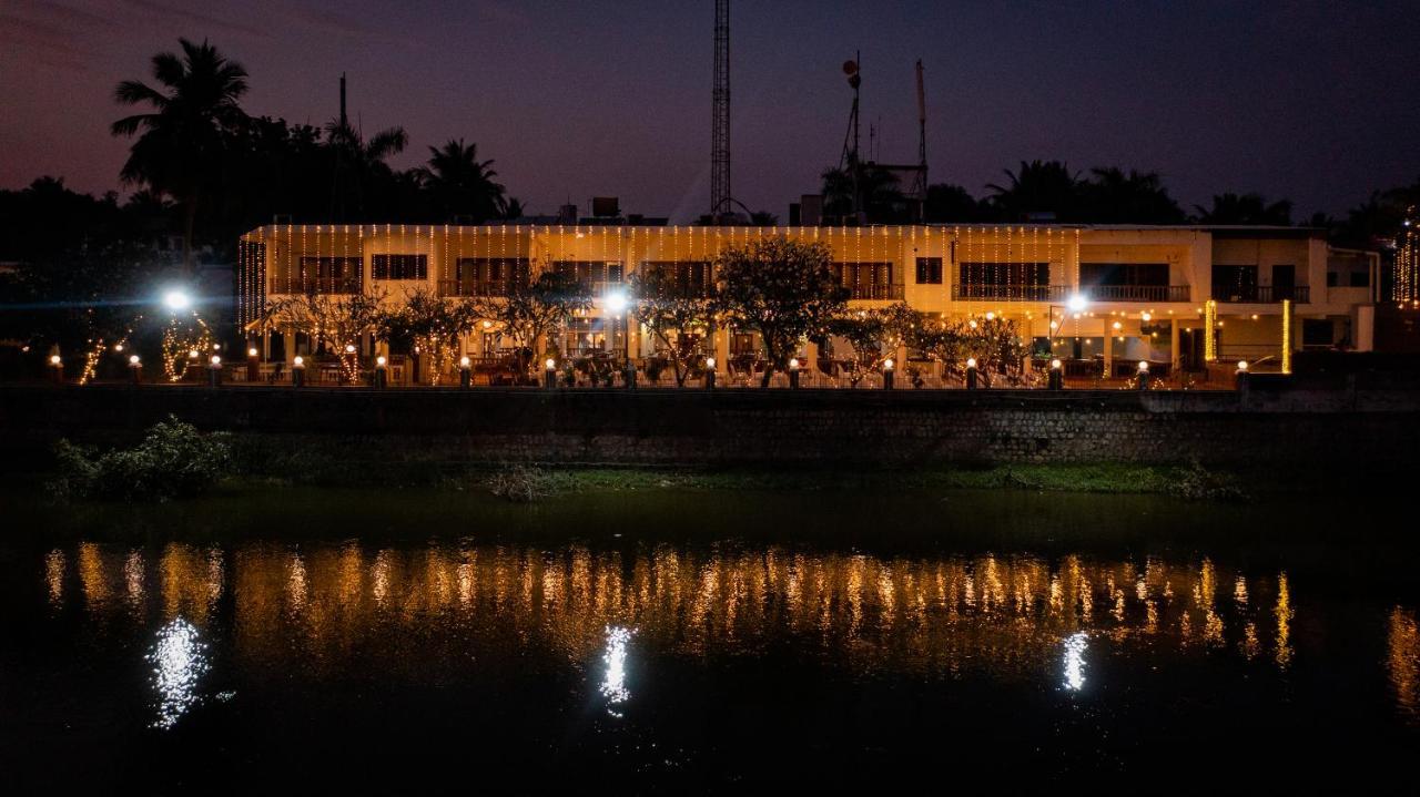 Great Trails Riverview Thanjavur By Grt Hotels Exteriér fotografie