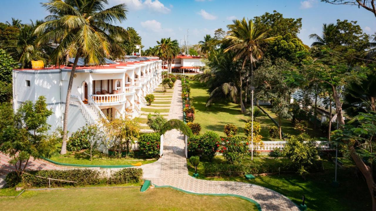 Great Trails Riverview Thanjavur By Grt Hotels Exteriér fotografie